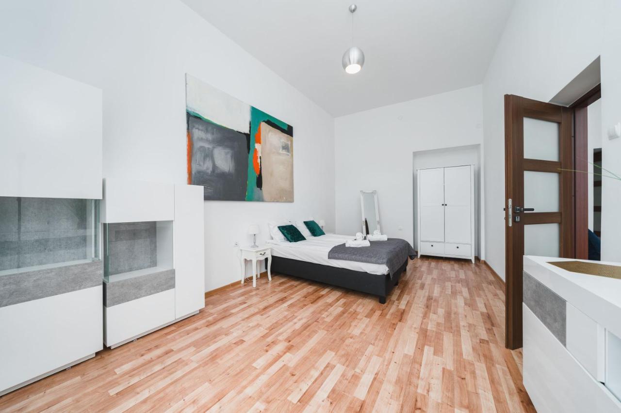 Barbakan Residence Old Town クラクフ エクステリア 写真